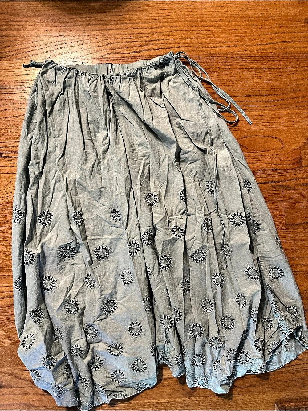 Free People Embroidered Cut Out Floral Pants in Green size 6